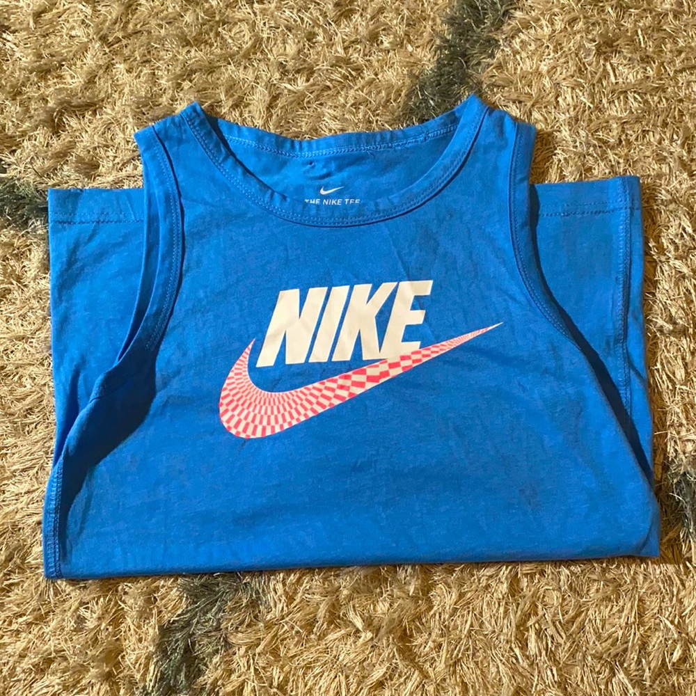 Nike cut-off TEE